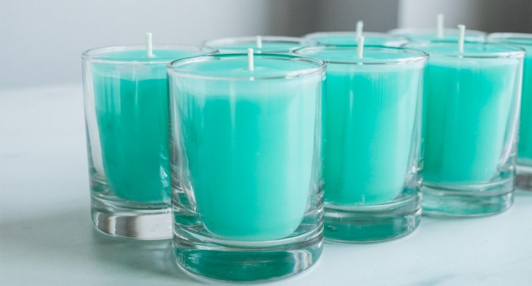 How to Make Silicone Molds For Your DIY Candles?