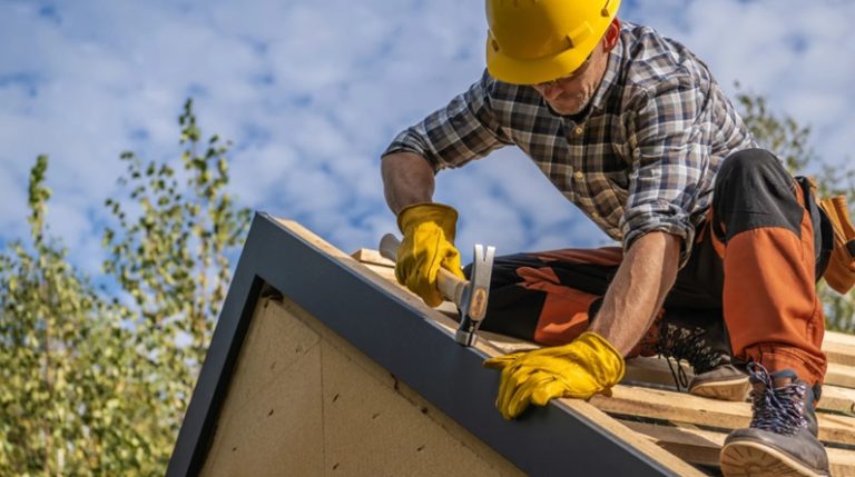 What to Look for in a Roofing Contractor for Emergency Repairs