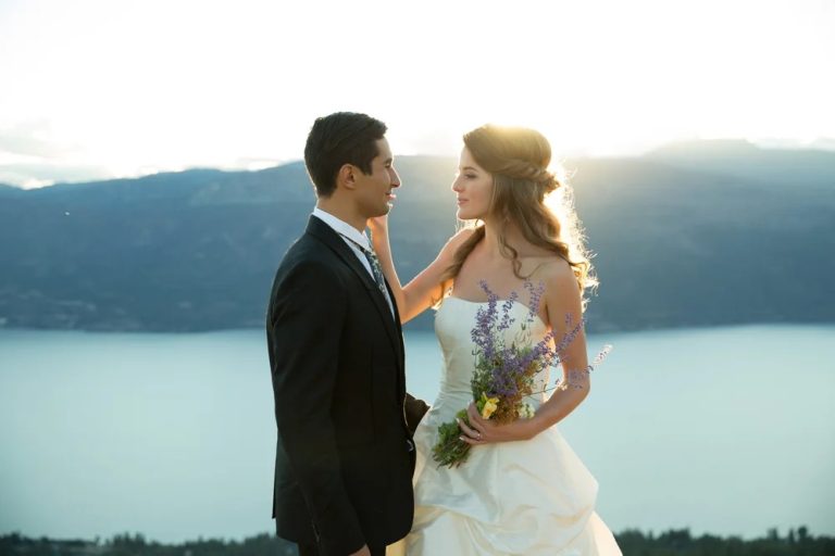 Luxury Kelowna Wedding Photographer Capturing Timeless Love Stories with Elegance